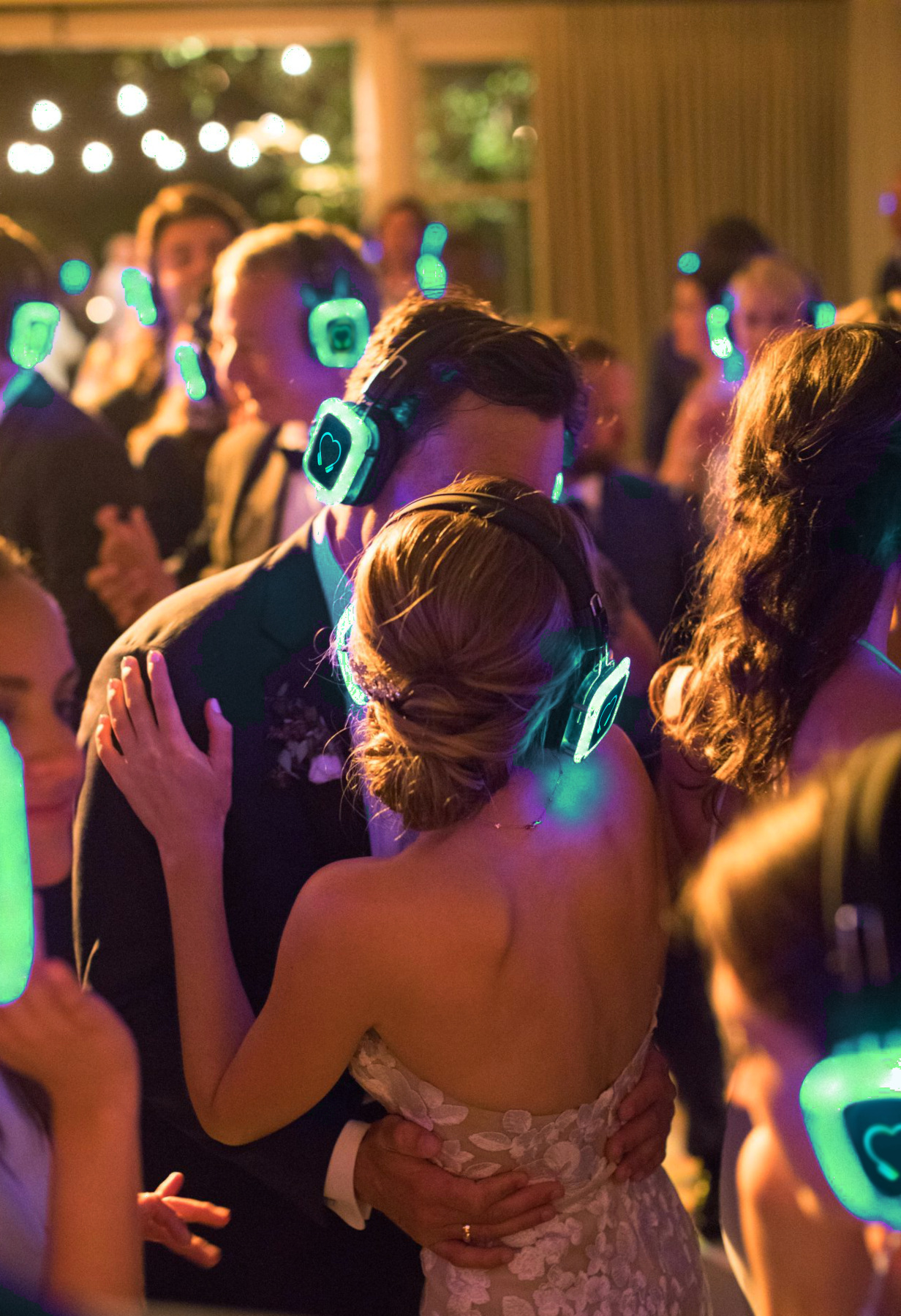 Silent Wedding - silent disco op je bruiloft huren